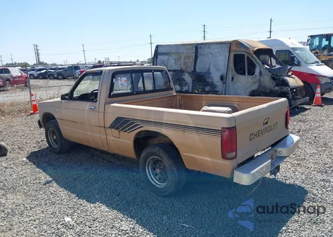 1987 Chevrolet S Truck S10 from USA, damaged, VIN 1GCBS14EXH2156271